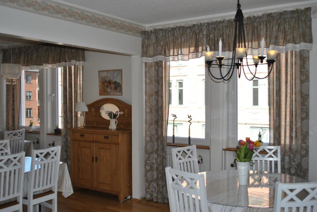 Solsta Hotell Karlstad Buitenkant foto
