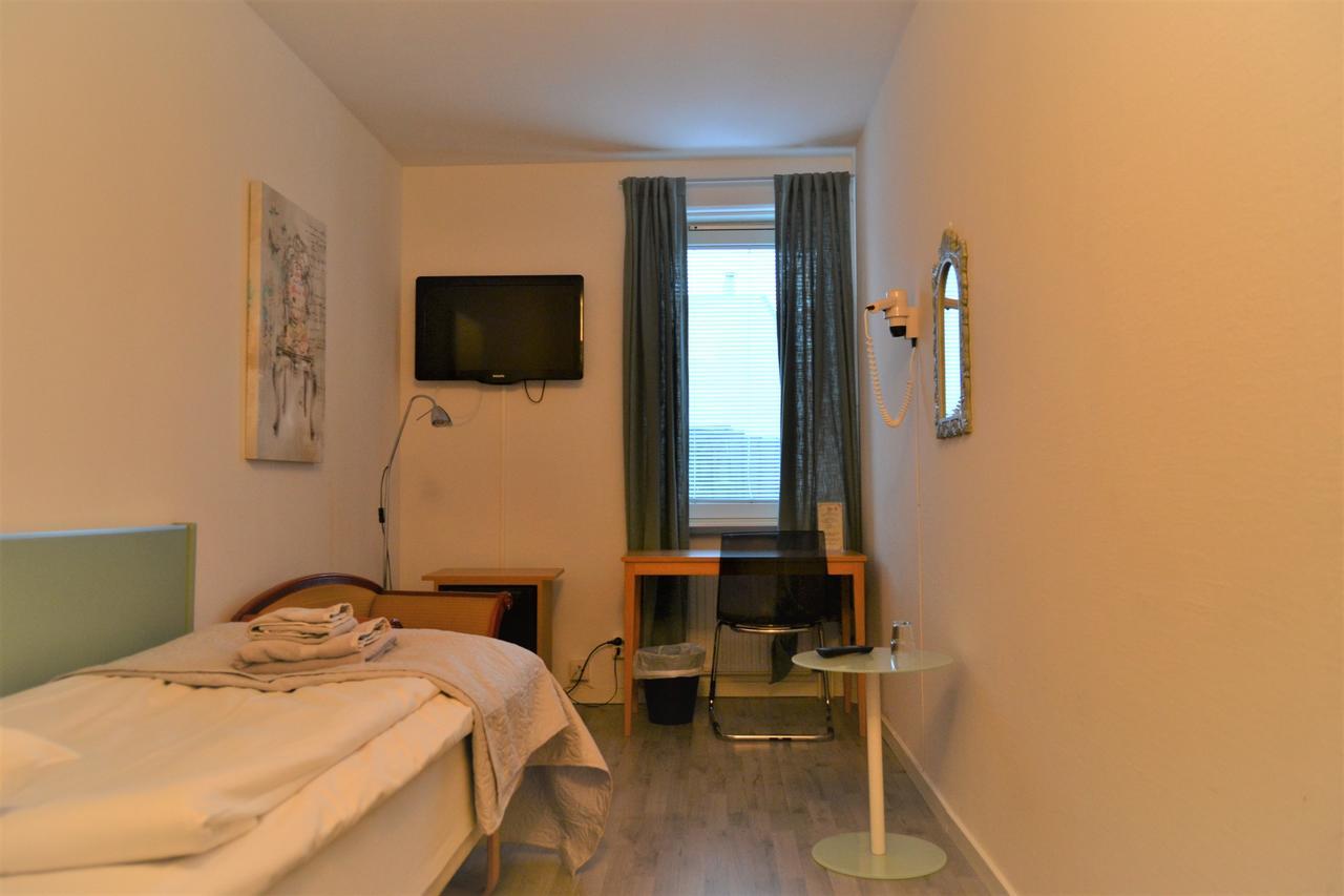 Solsta Hotell Karlstad Buitenkant foto
