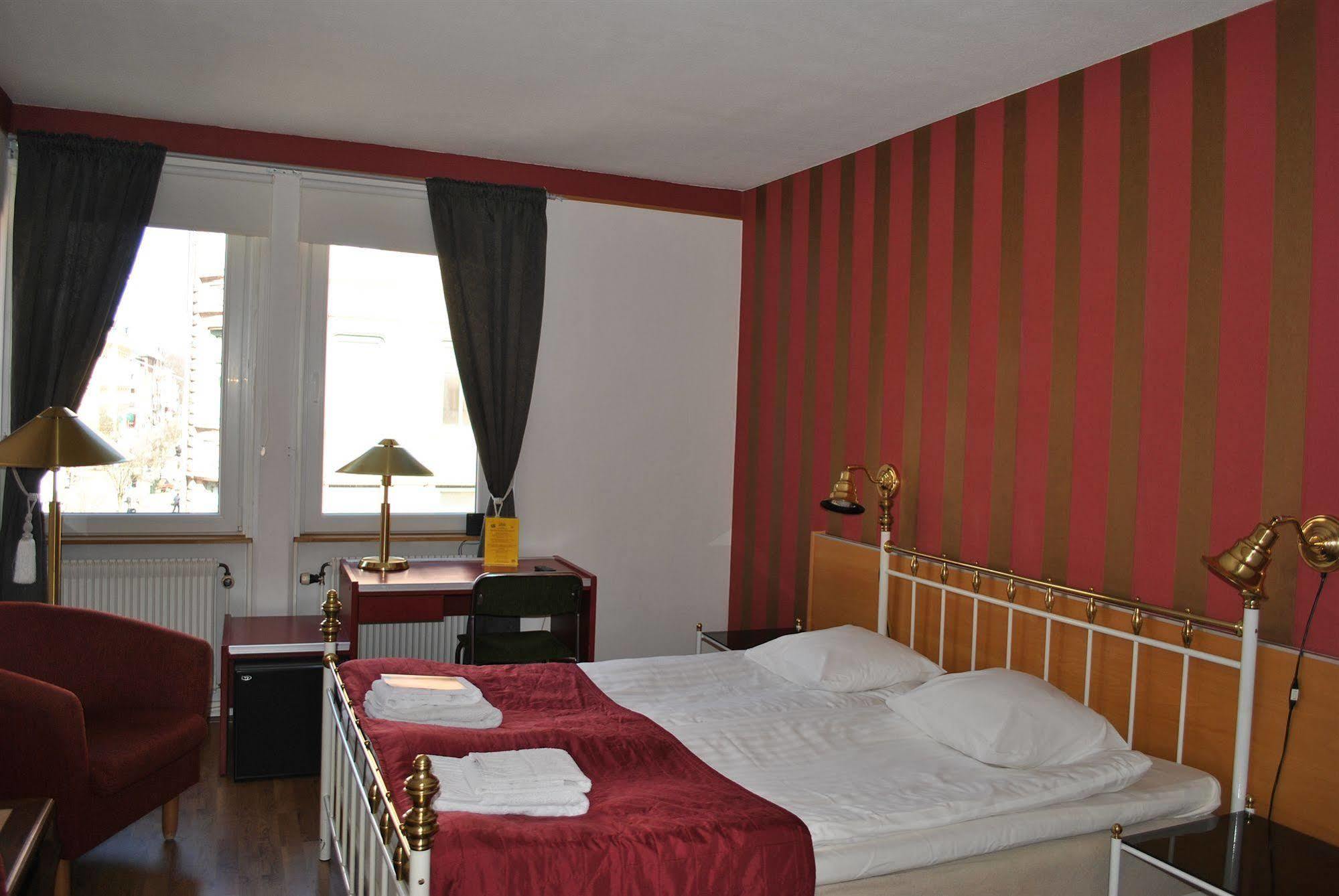 Solsta Hotell Karlstad Buitenkant foto