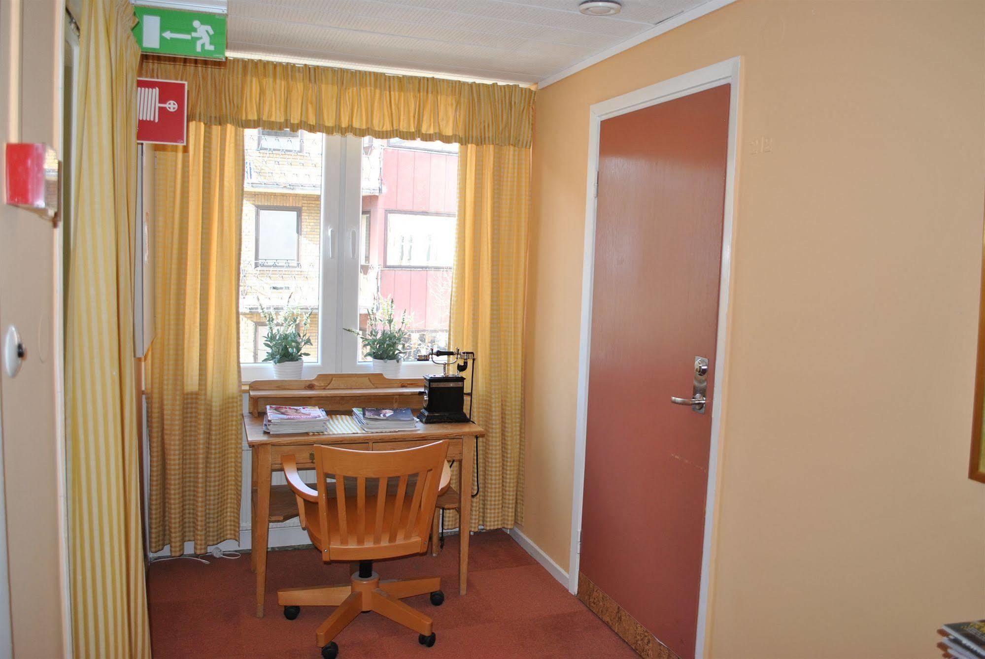 Solsta Hotell Karlstad Buitenkant foto