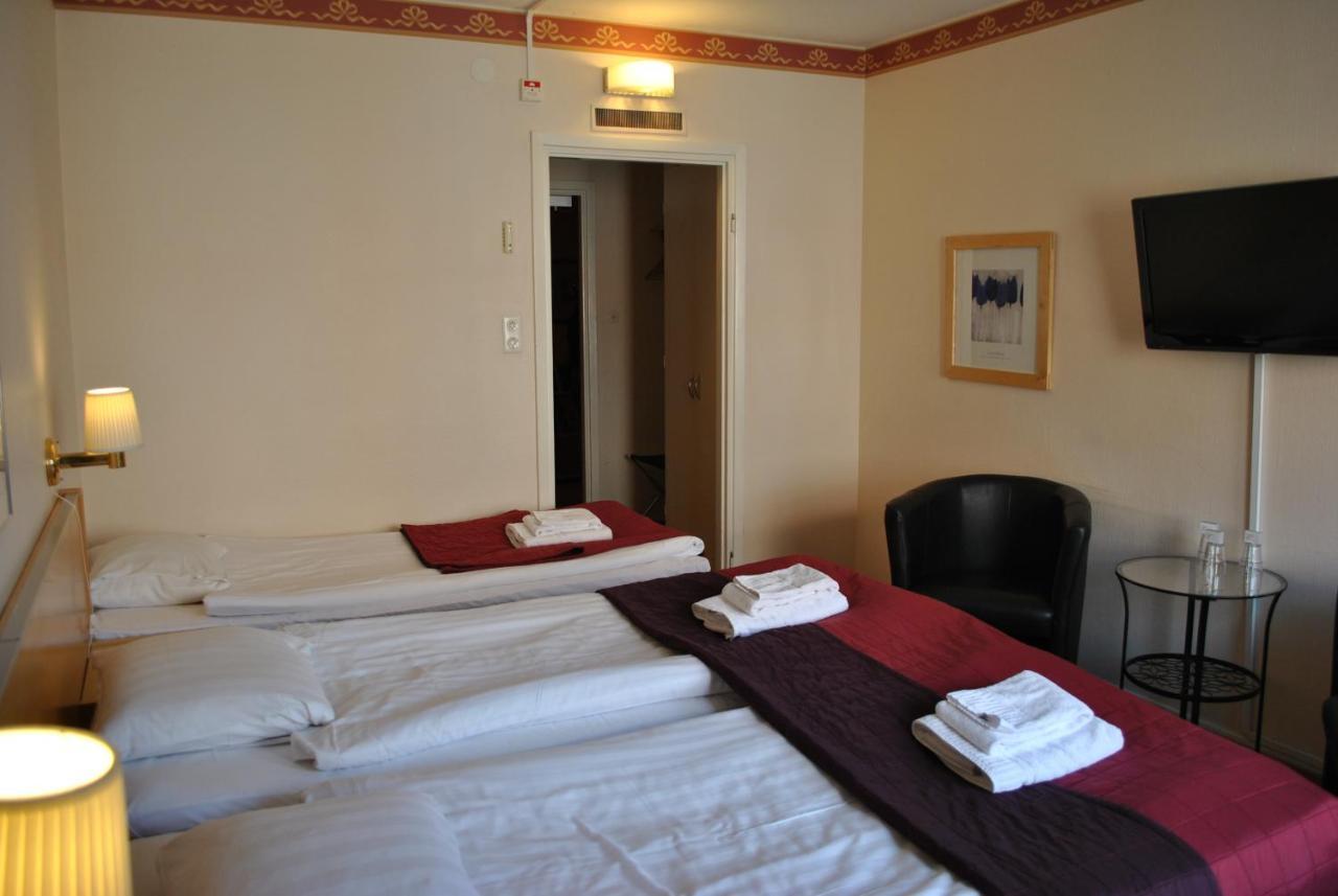 Solsta Hotell Karlstad Buitenkant foto